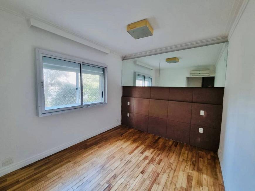 Apartamento à venda com 3 quartos, 178m² - Foto 12