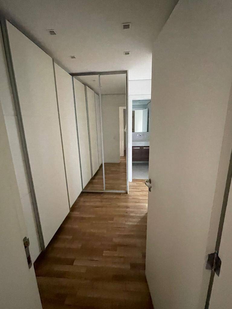 Apartamento à venda com 3 quartos, 178m² - Foto 14