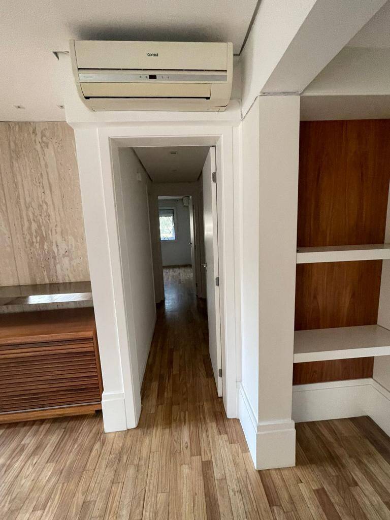 Apartamento à venda com 3 quartos, 178m² - Foto 19