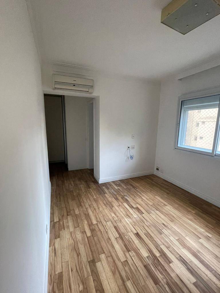 Apartamento à venda com 3 quartos, 178m² - Foto 20