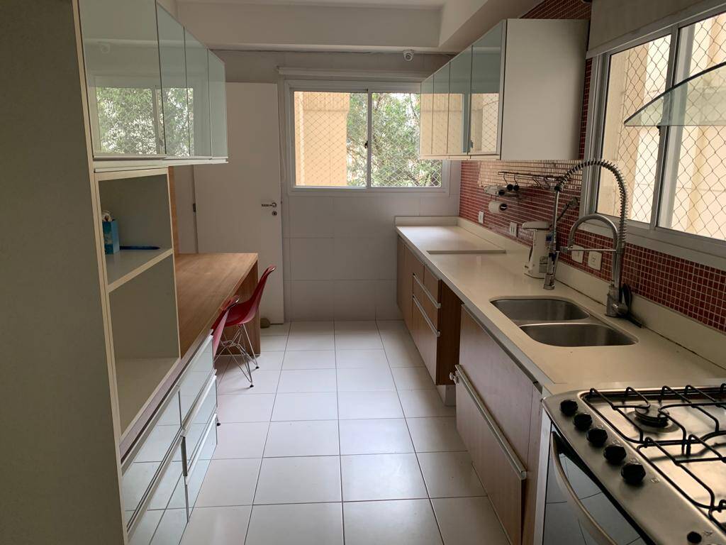 Apartamento à venda com 3 quartos, 178m² - Foto 24