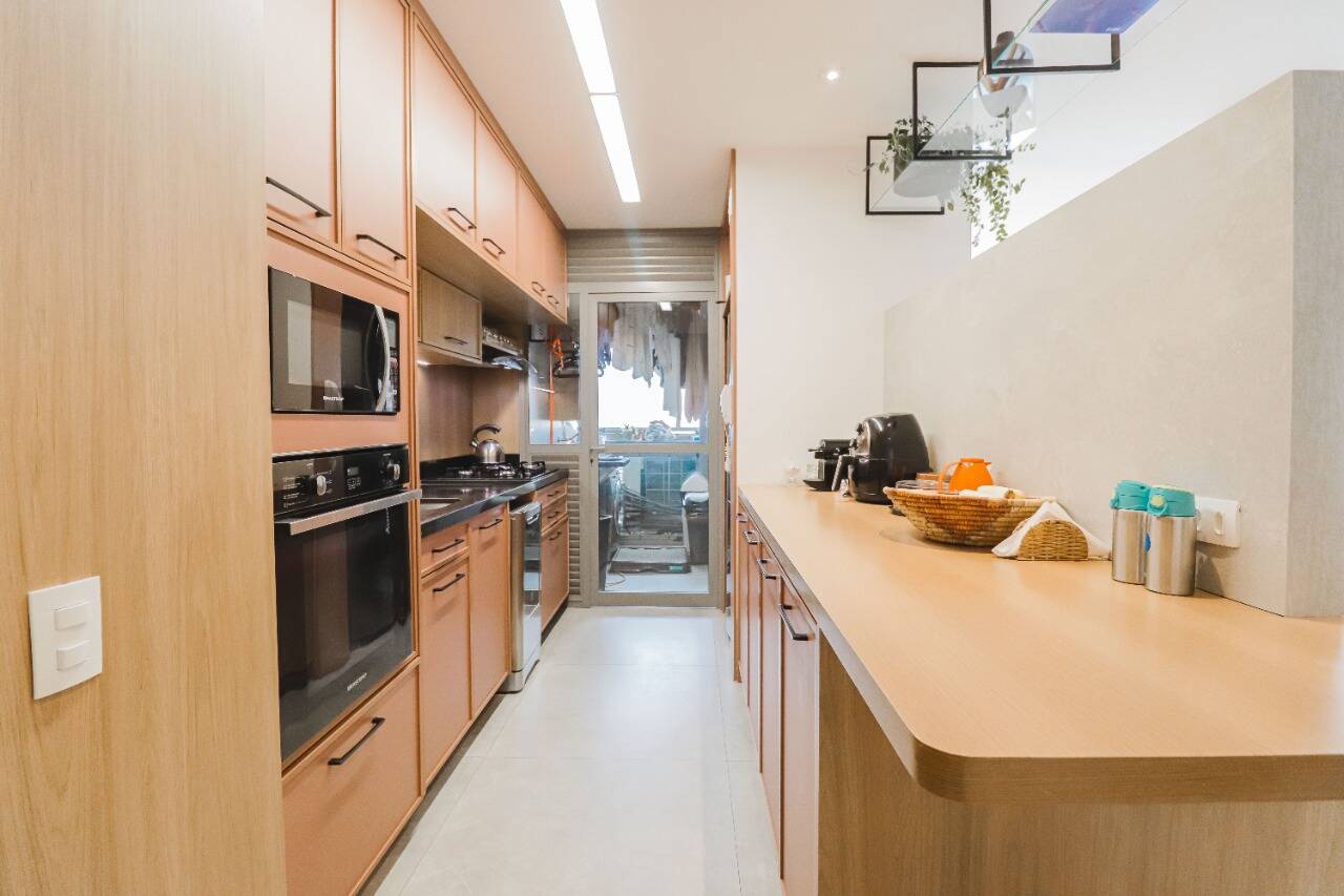 Apartamento à venda com 3 quartos, 105m² - Foto 6