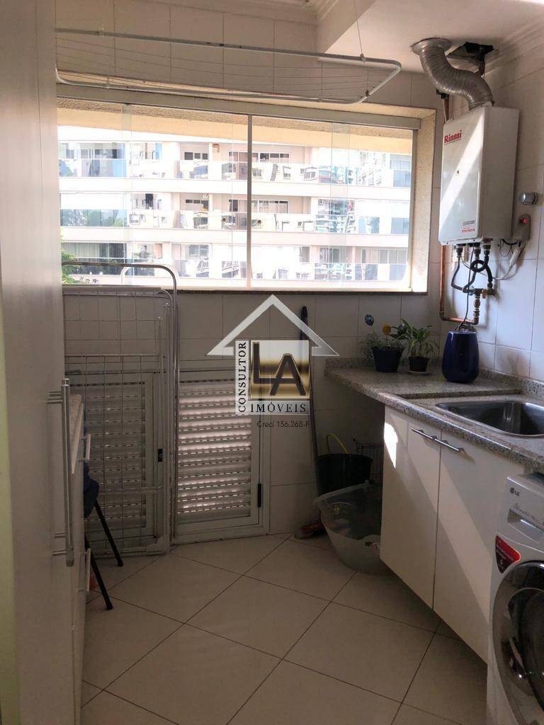 Apartamento para alugar com 3 quartos, 178m² - Foto 50