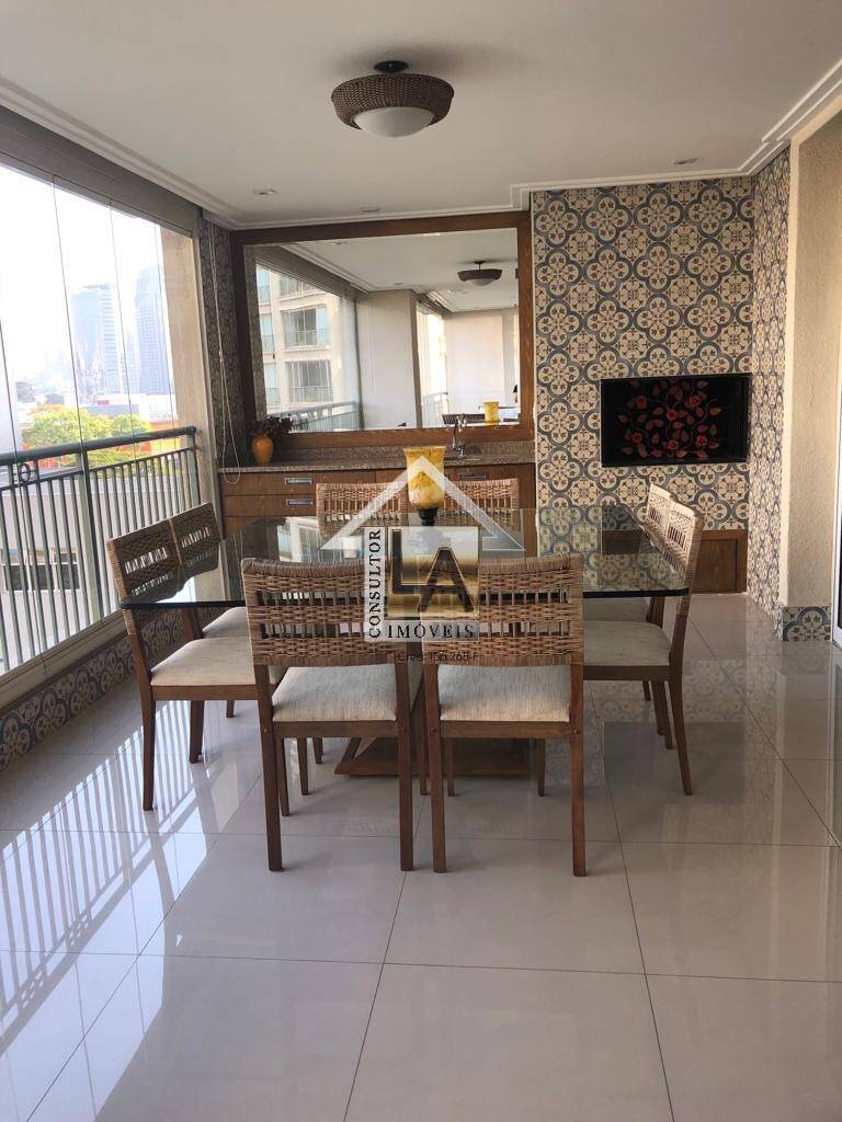 Apartamento para alugar com 3 quartos, 178m² - Foto 3