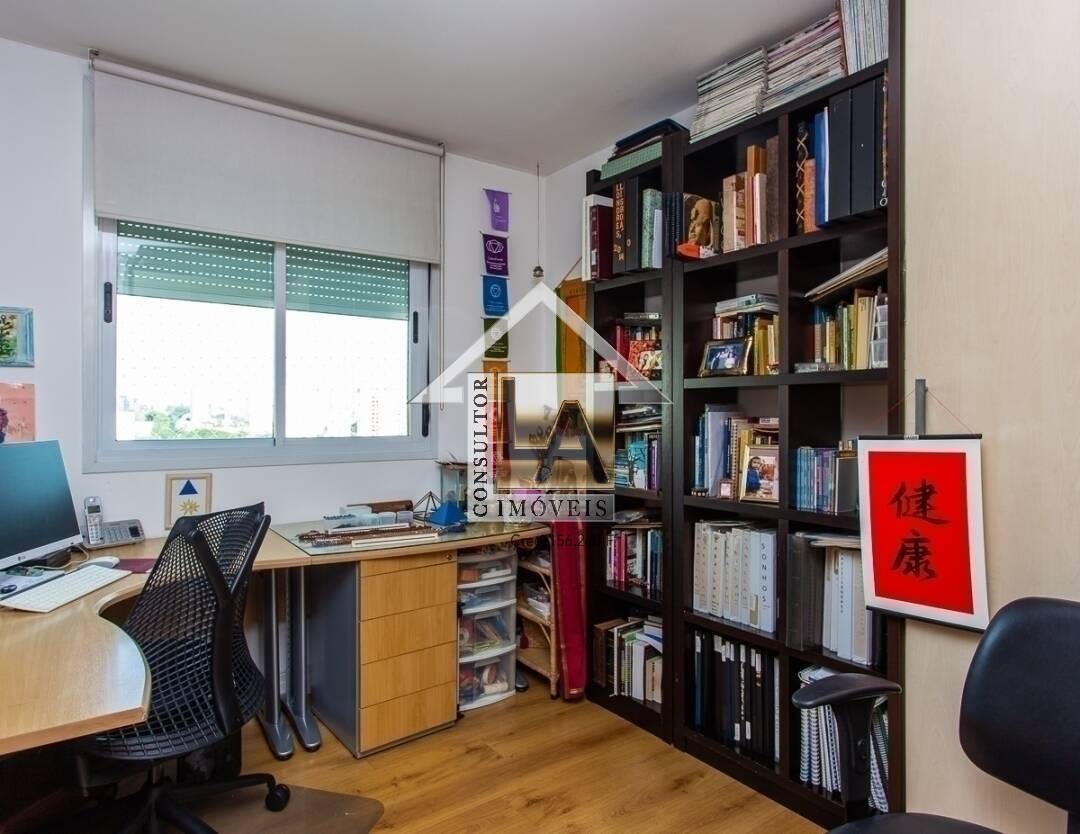 Apartamento à venda com 3 quartos, 218m² - Foto 13