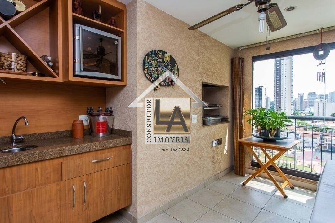 Apartamento à venda com 3 quartos, 218m² - Foto 5