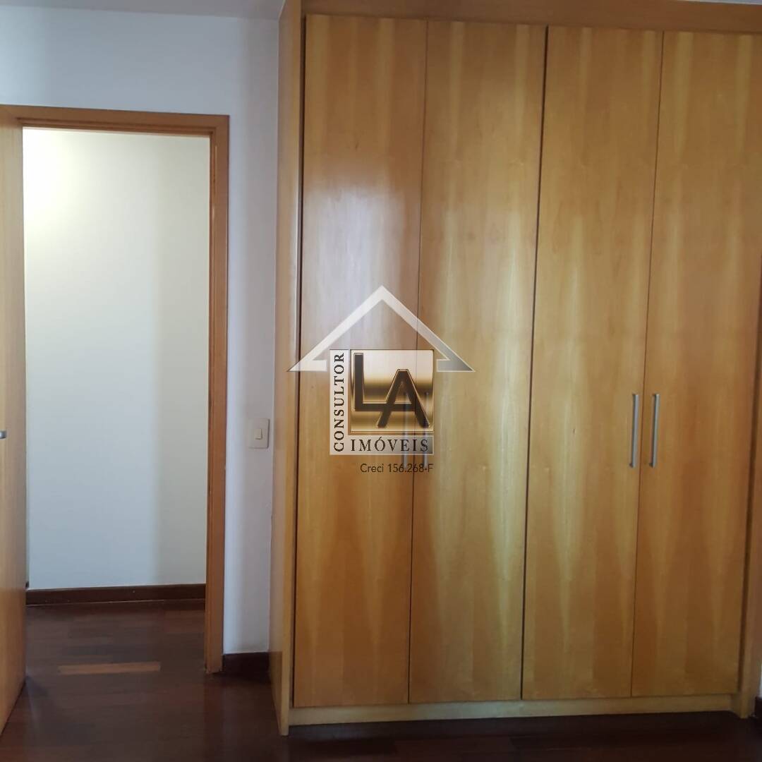 Apartamento à venda com 4 quartos, 140m² - Foto 16