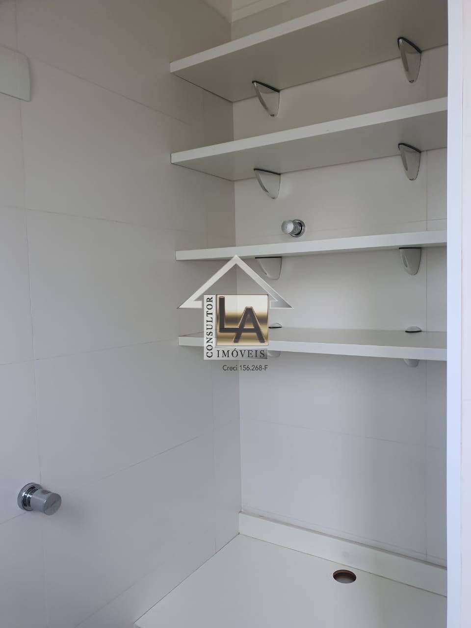 Apartamento à venda com 2 quartos, 63m² - Foto 8