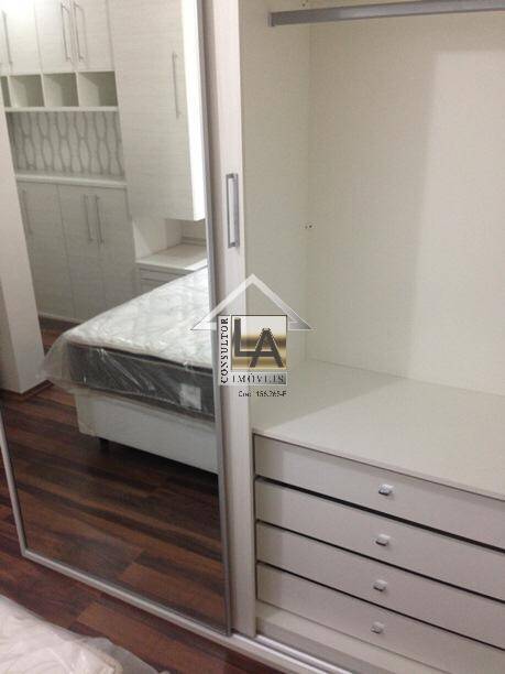 Apartamento à venda com 2 quartos, 75m² - Foto 12