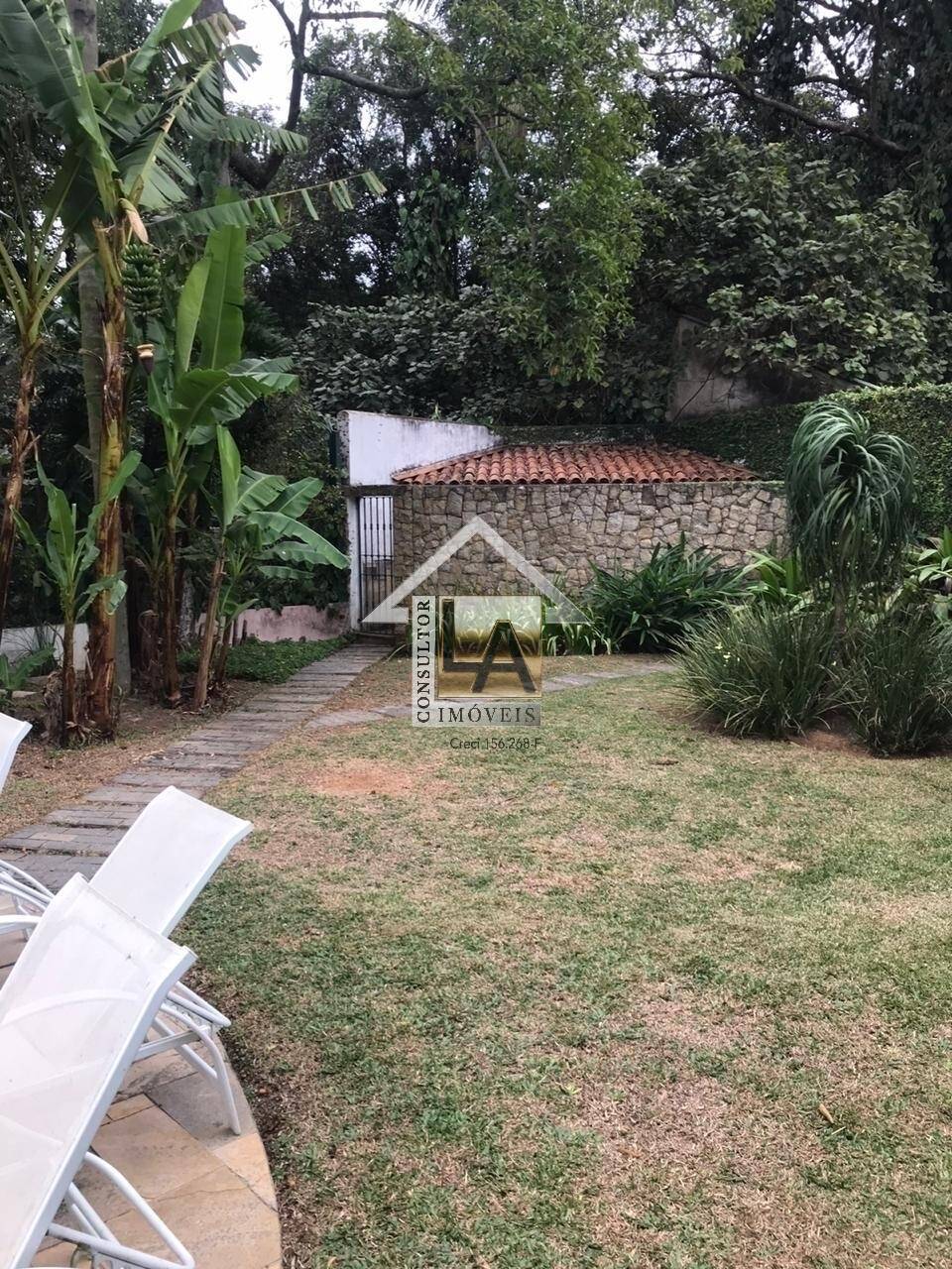 Casa à venda e aluguel com 6 quartos, 800m² - Foto 37