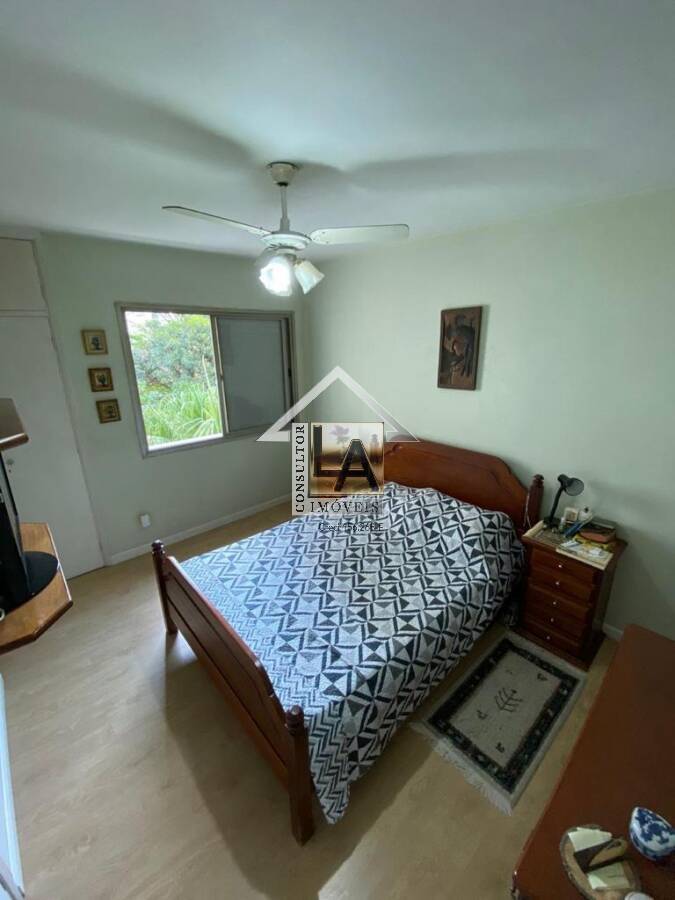 Apartamento à venda com 3 quartos, 125m² - Foto 9