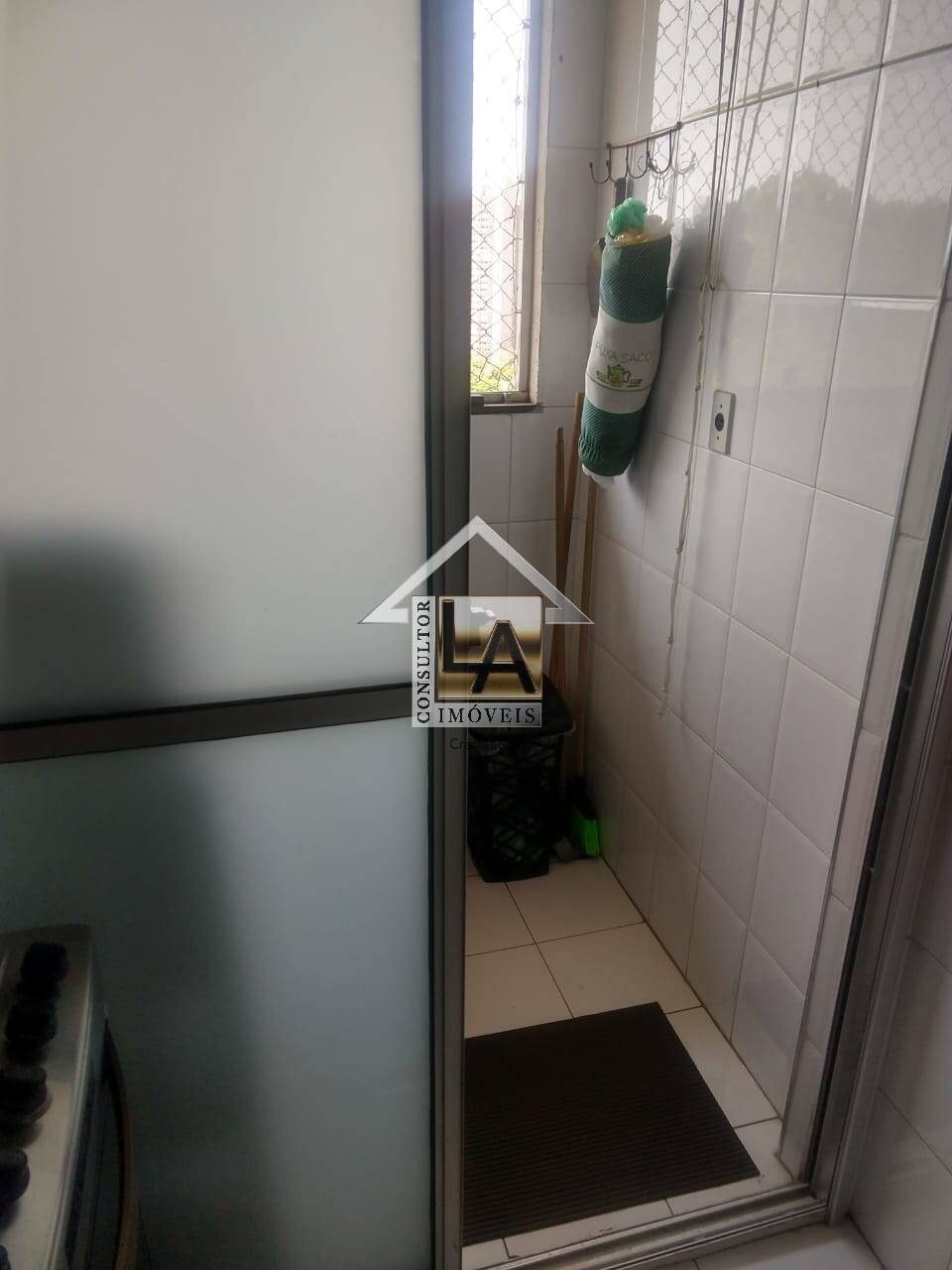 Apartamento à venda com 2 quartos, 55m² - Foto 15