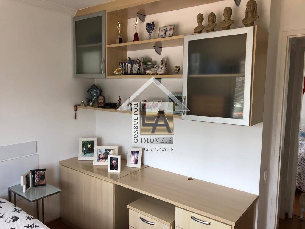 Apartamento à venda com 3 quartos, 97m² - Foto 17