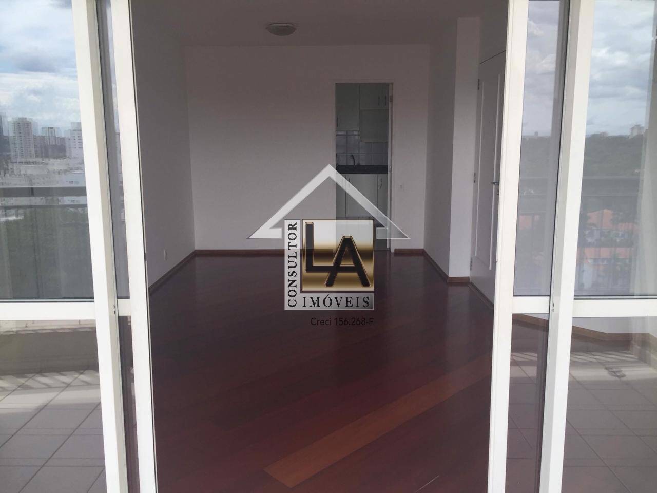 Apartamento à venda com 3 quartos, 97m² - Foto 19