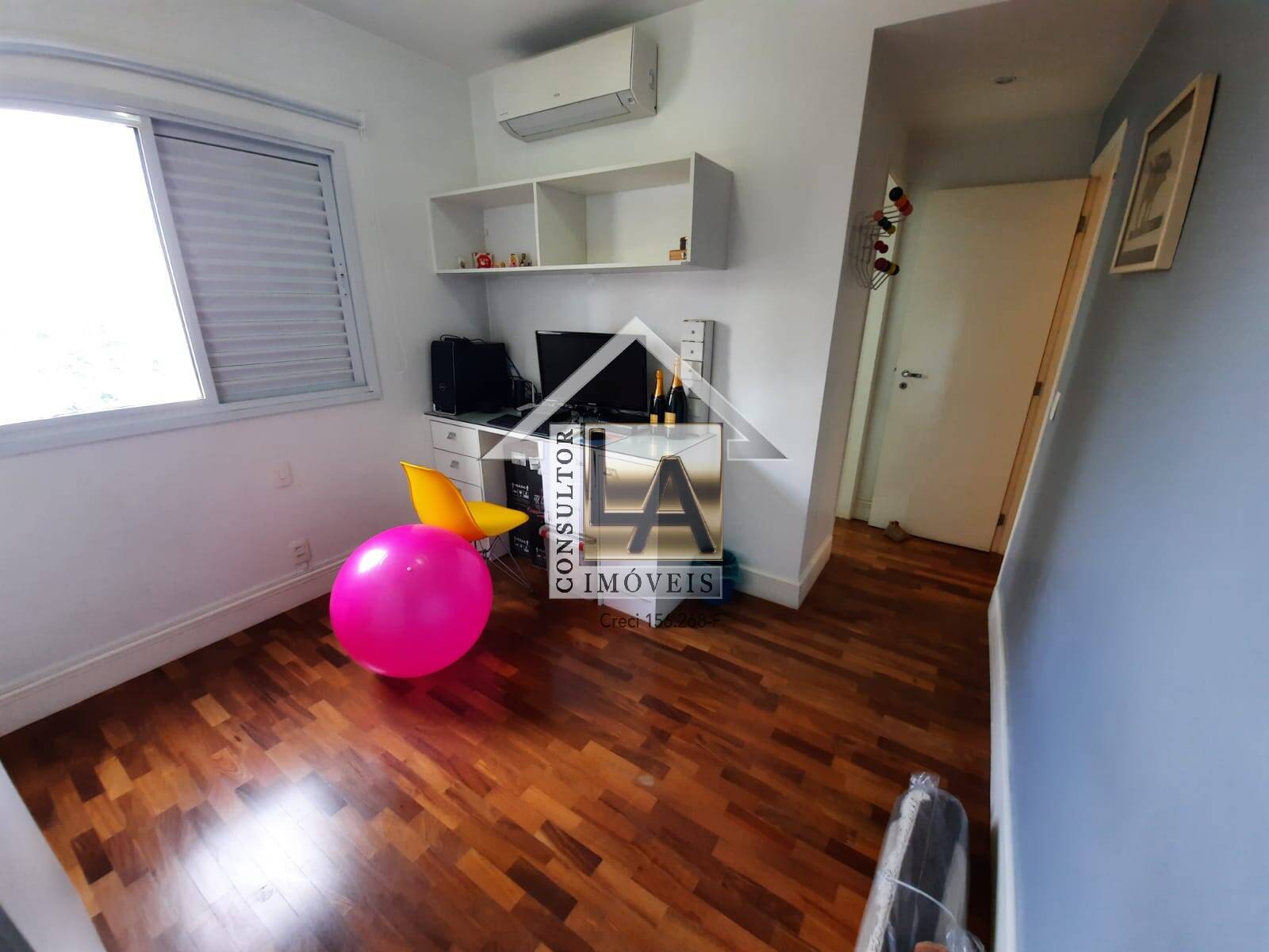 Apartamento à venda com 3 quartos, 154m² - Foto 7