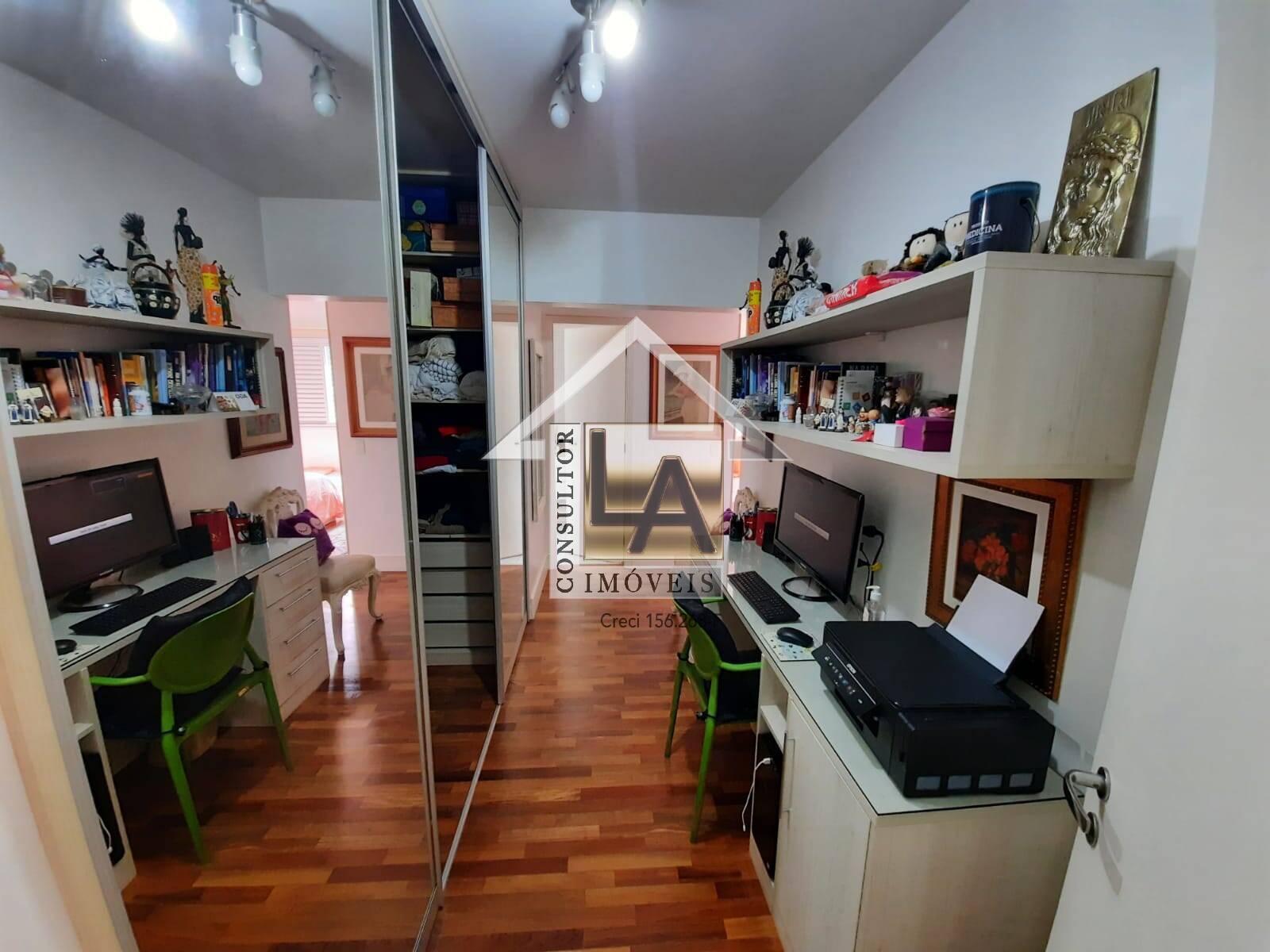 Apartamento à venda com 3 quartos, 154m² - Foto 6