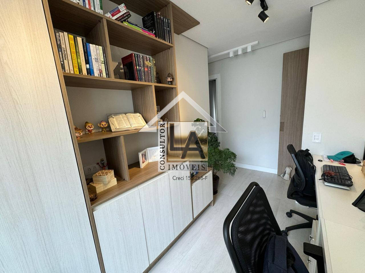 Apartamento à venda com 4 quartos, 113m² - Foto 6