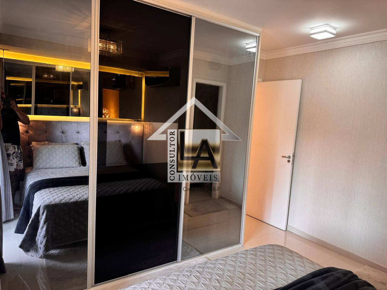 Apartamento à venda com 2 quartos, 80m² - Foto 20