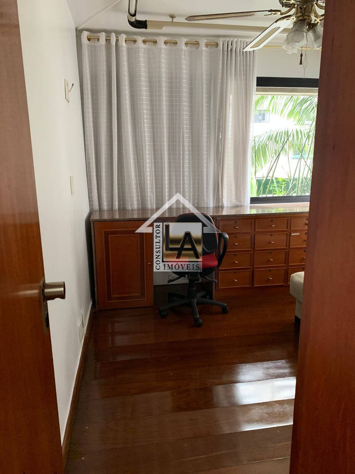 Apartamento à venda com 4 quartos, 155m² - Foto 27