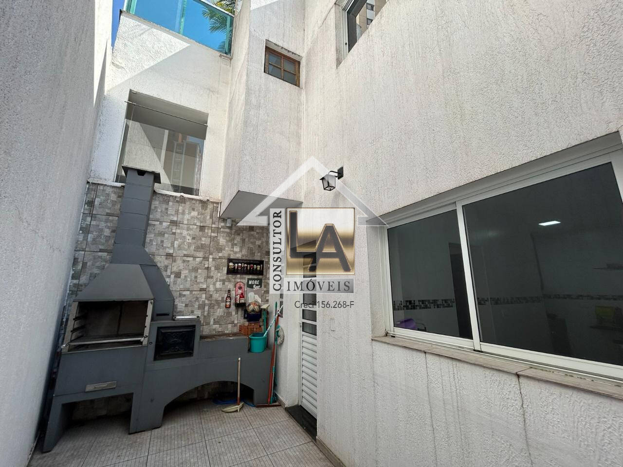 Sobrado à venda com 3 quartos, 243m² - Foto 44