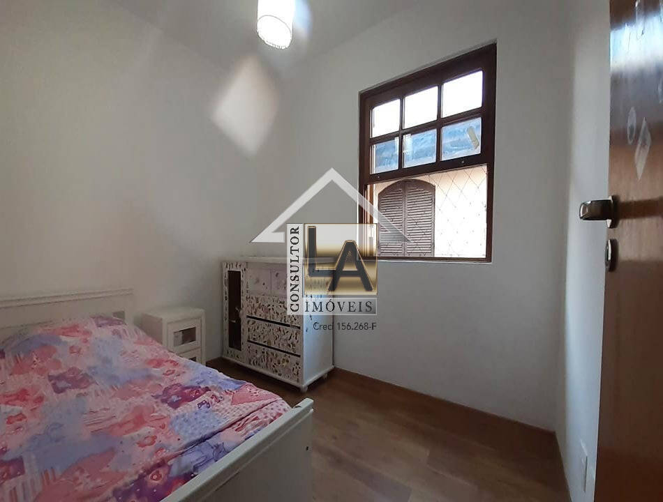 Casa à venda com 3 quartos, 236m² - Foto 16