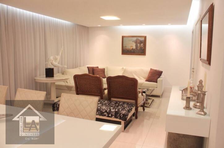 Apartamento à venda com 3 quartos, 209m² - Foto 9