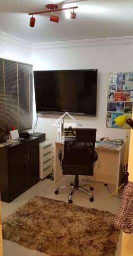 Apartamento à venda com 3 quartos, 160m² - Foto 22