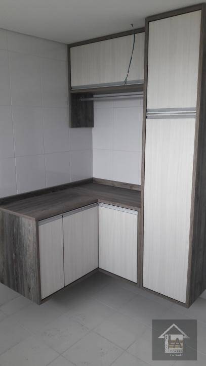 Apartamento à venda com 4 quartos, 208m² - Foto 28