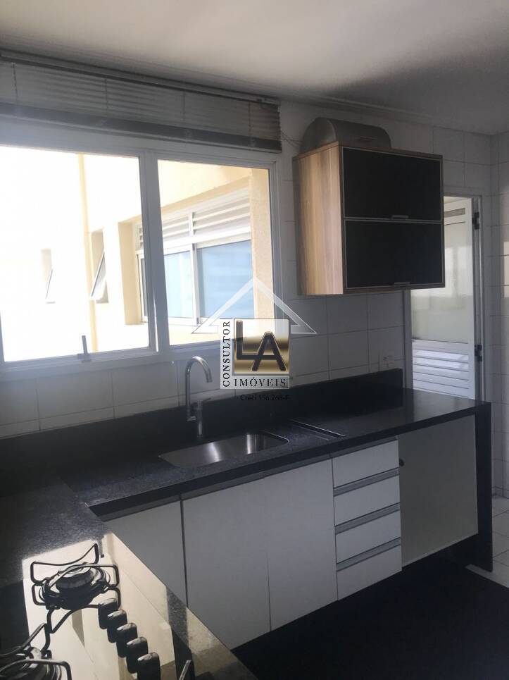 Apartamento à venda com 3 quartos, 107m² - Foto 7