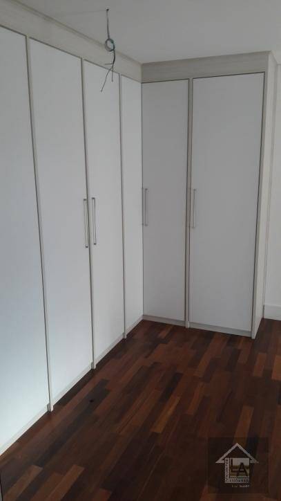 Apartamento à venda com 4 quartos, 208m² - Foto 32