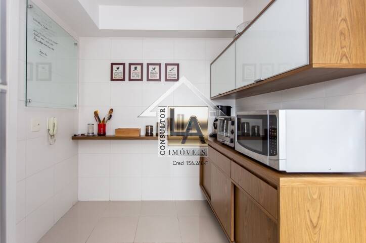 Apartamento à venda com 3 quartos, 168m² - Foto 20