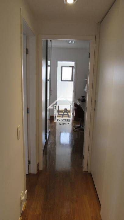 Apartamento à venda com 3 quartos, 209m² - Foto 25