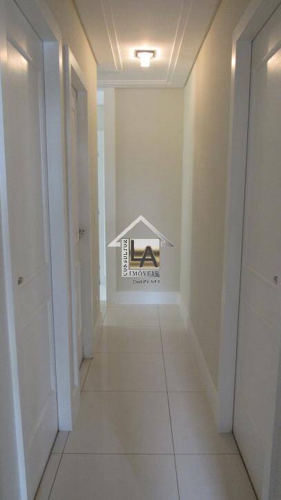 Apartamento à venda com 3 quartos, 121m² - Foto 28