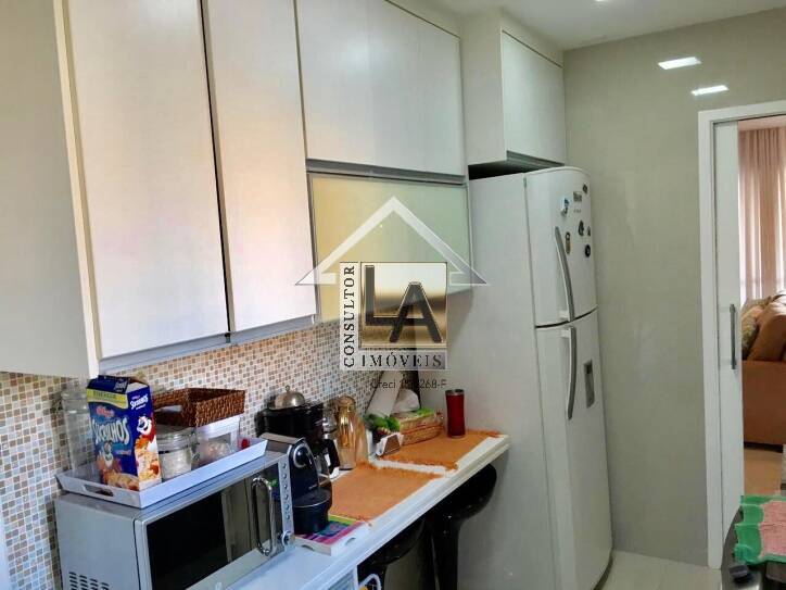 Apartamento à venda com 3 quartos, 121m² - Foto 17