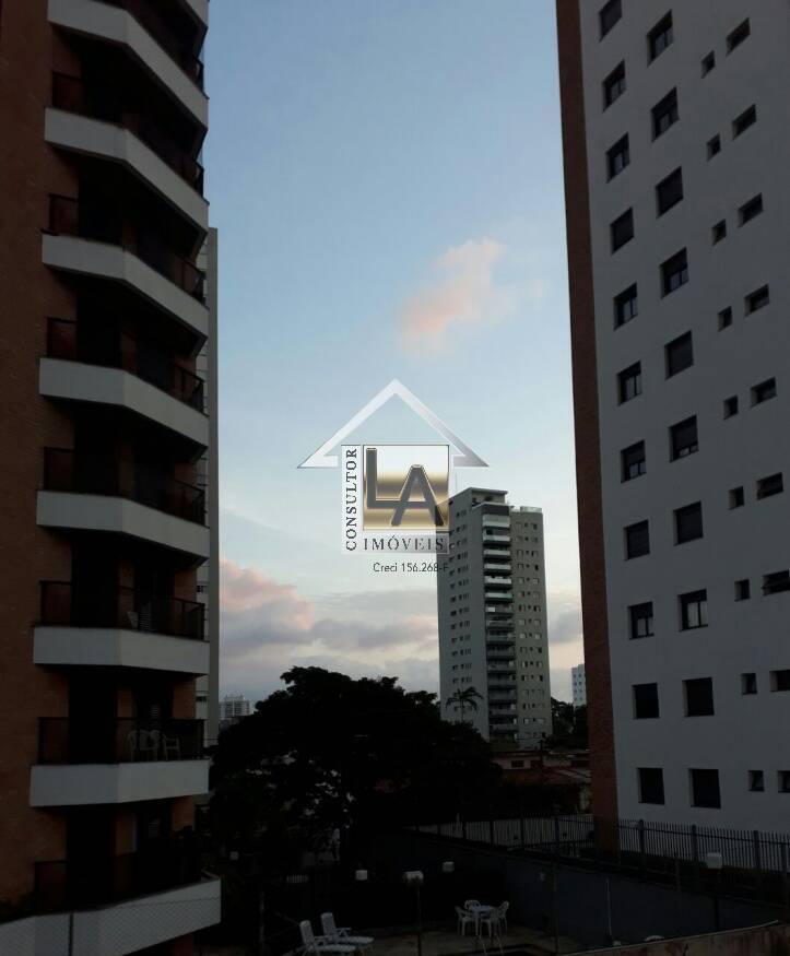 Apartamento à venda com 3 quartos, 83m² - Foto 11