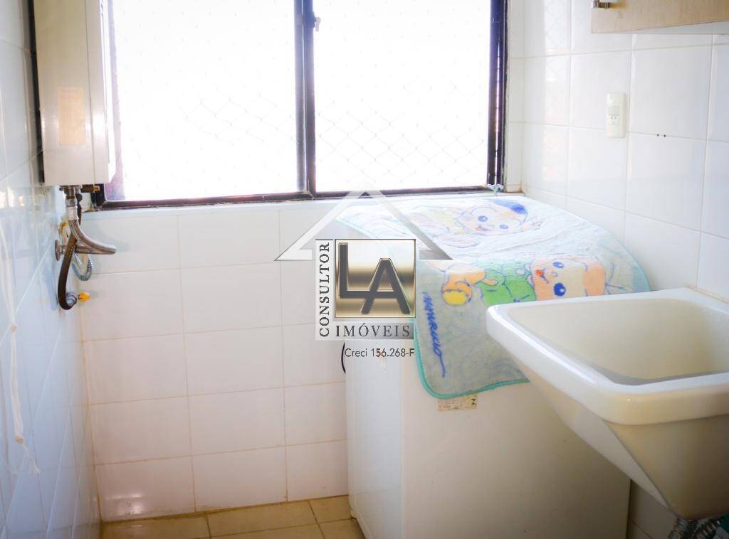 Apartamento à venda com 3 quartos, 67m² - Foto 13